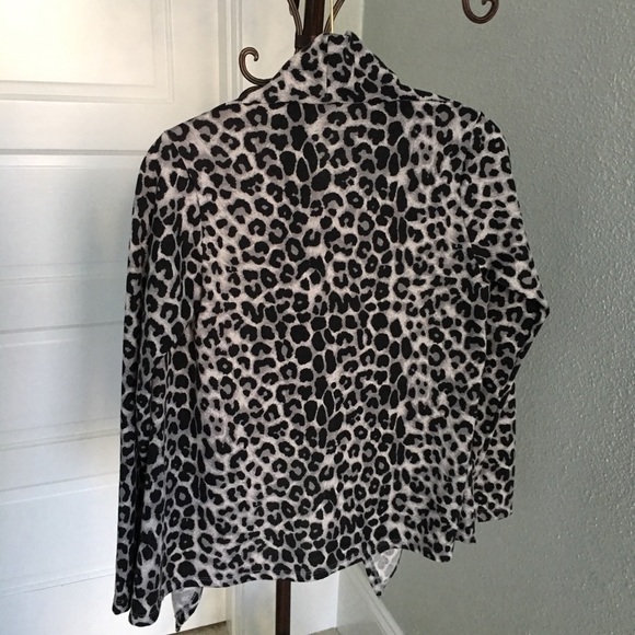 Bobeau Animal Print Cardigan Sweater, Sz XSP - Picture 6 of 8